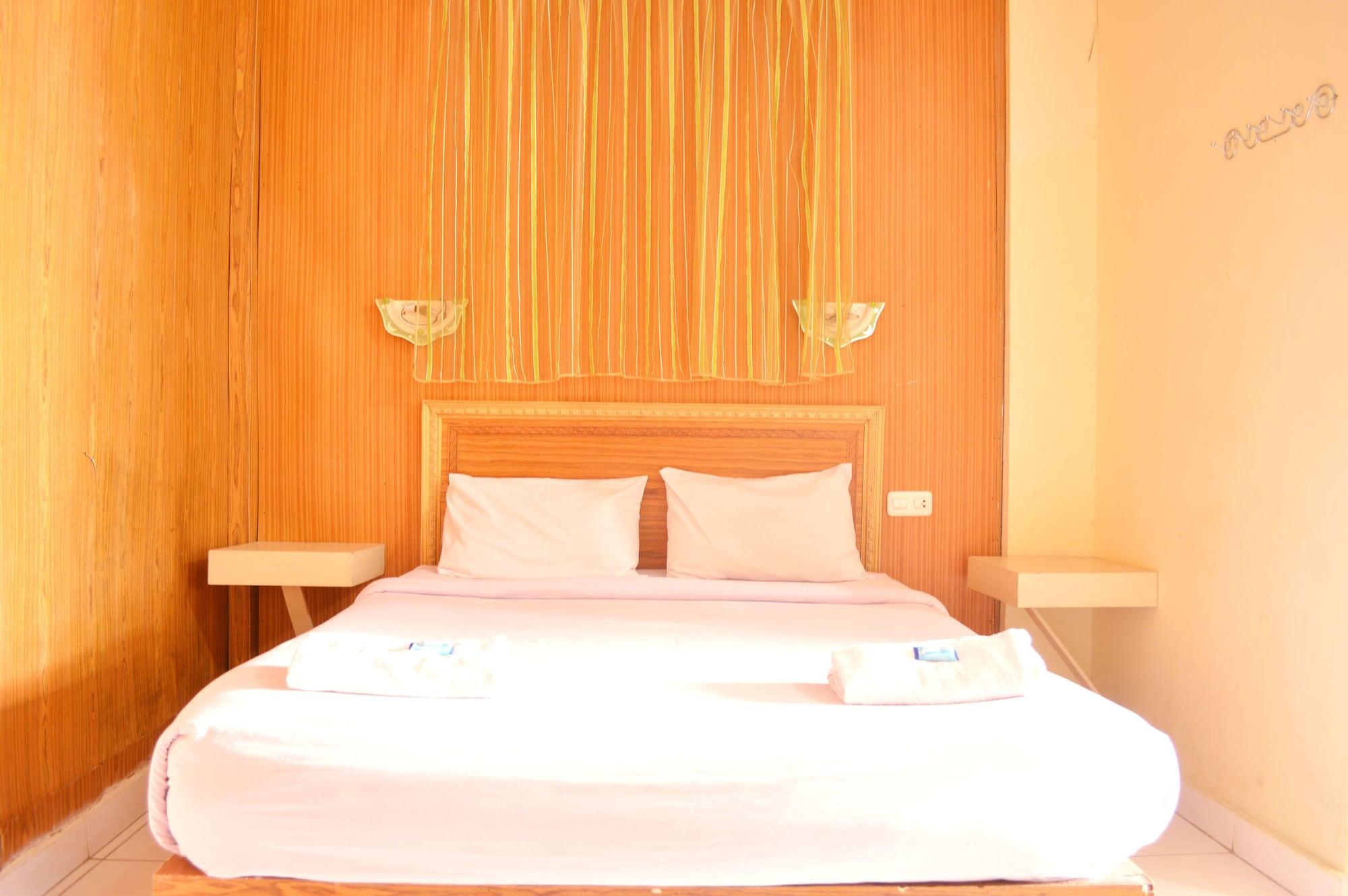 Hotel Yuriko Букиттинги Экстерьер фото