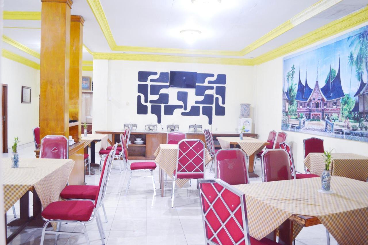 Hotel Yuriko Букиттинги Экстерьер фото