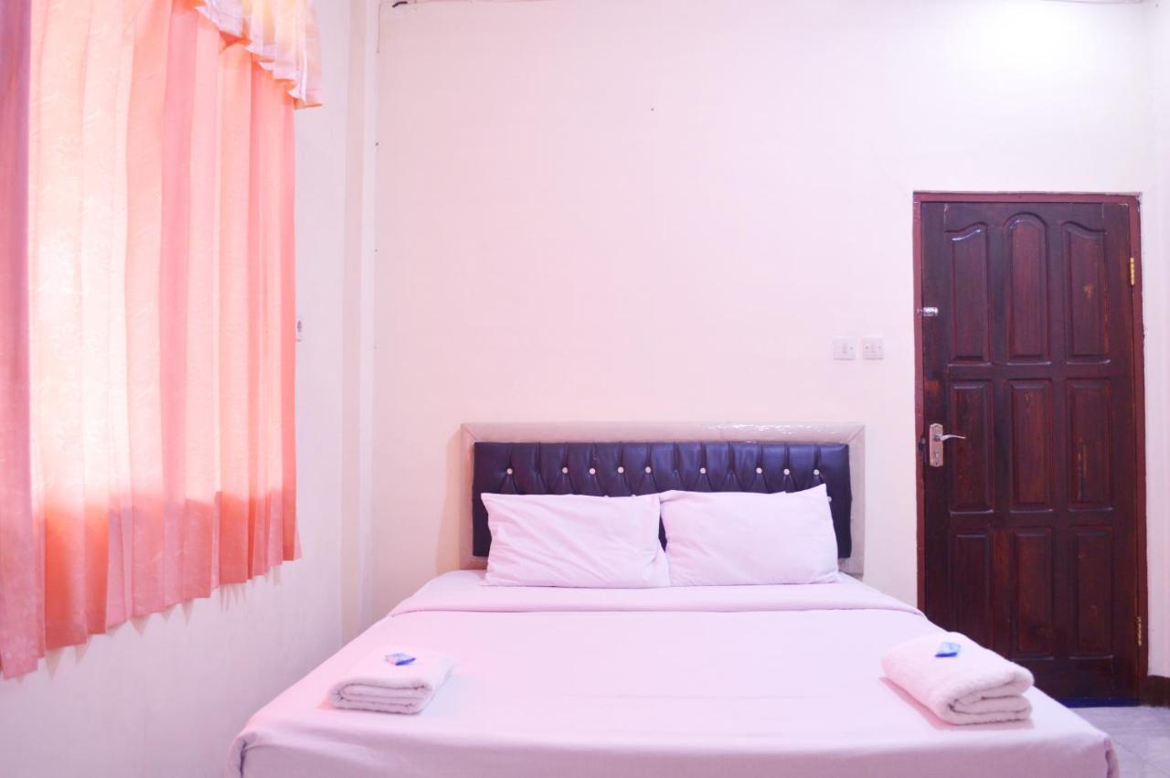 Hotel Yuriko Букиттинги Экстерьер фото